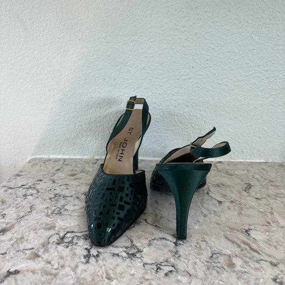 St. John Emerald Green Slingback Heels - Picture 6 of 9